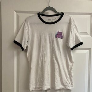 🧡 Women’s t-shirt